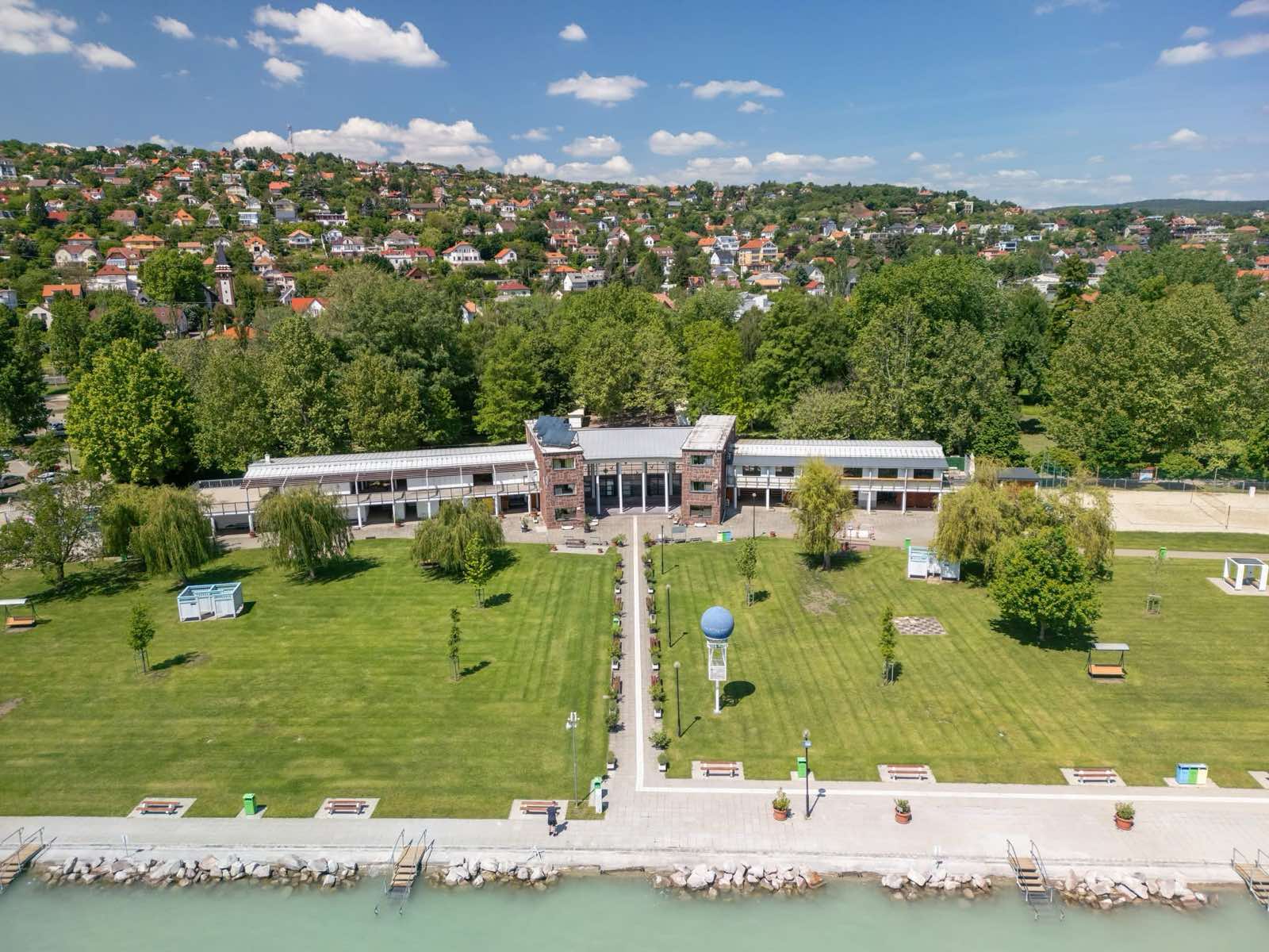 Wesselényi strand Balatonalmádi