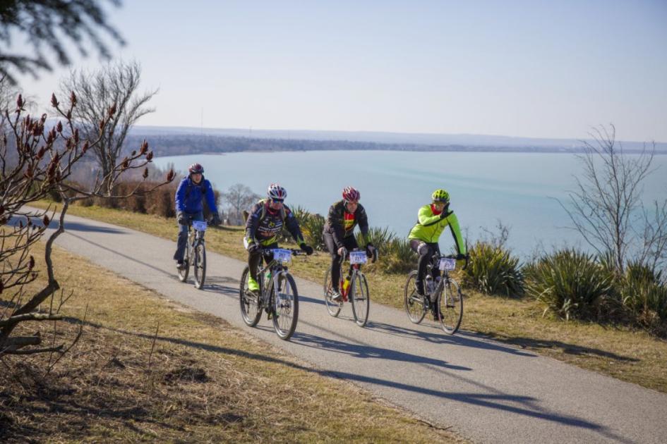 Balatoni-teli-biciklitura